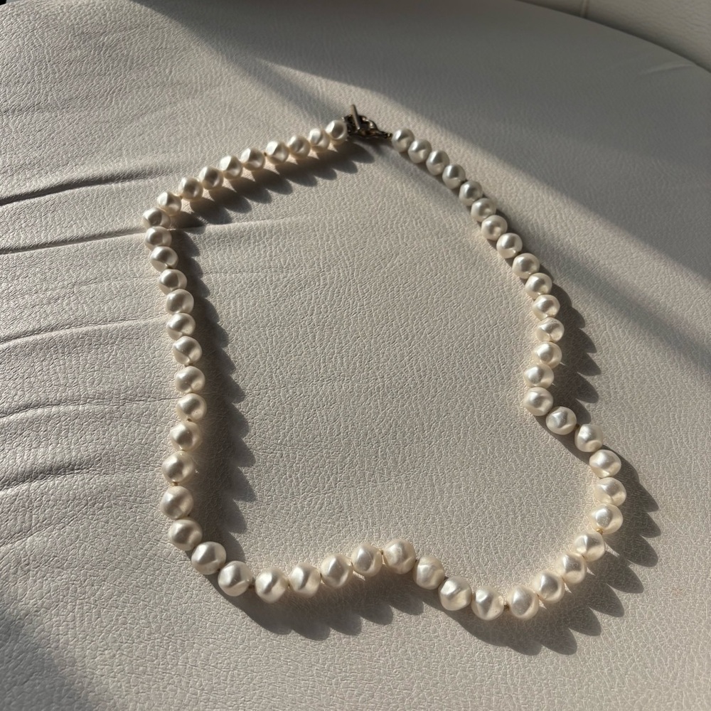Elegant Pearl Necklace